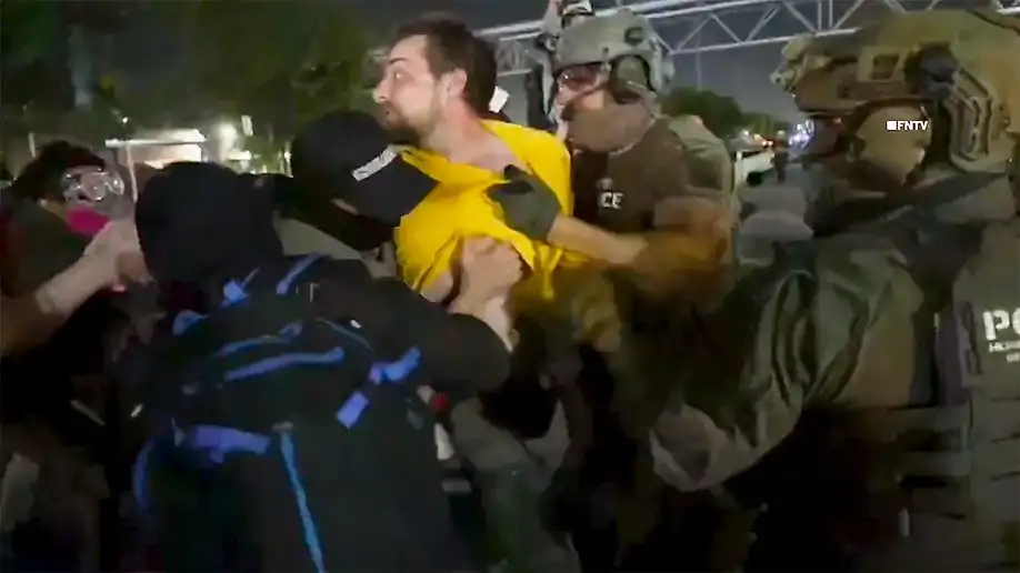ICE.jpg