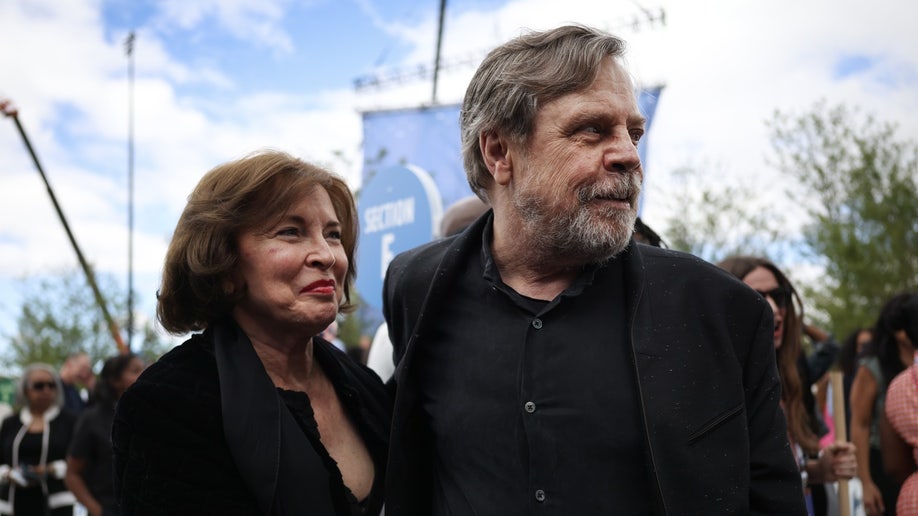 Mark Hamill and his wife attends Obama's Presidential Center opening
