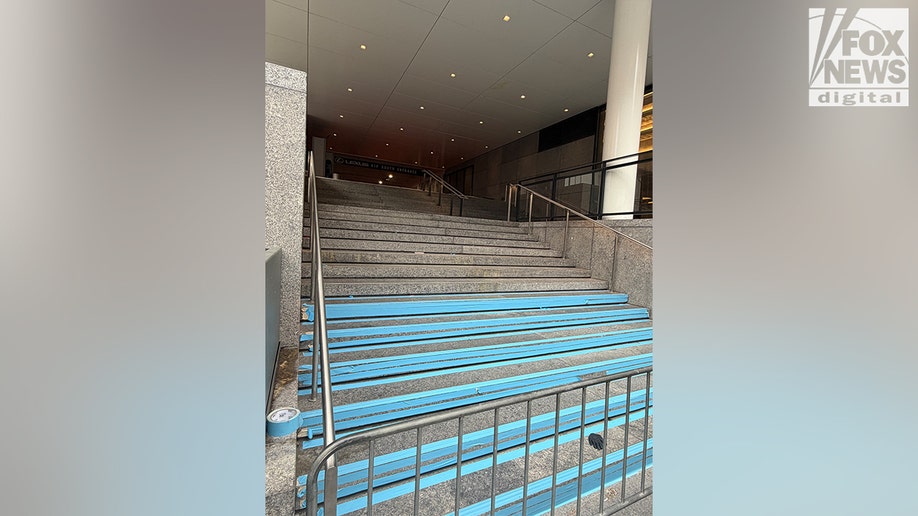 Close de las escaleras
