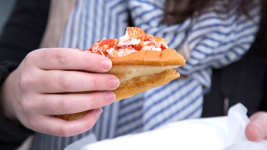 Lobster roll war erupts in New England over controversial ingredient in 'die-hard' divide