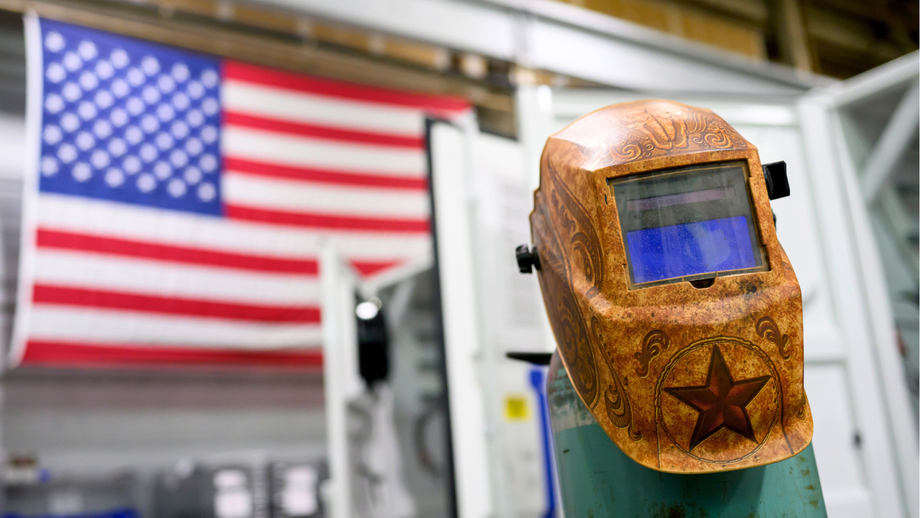 Trump heads toward unlikely clash with close ally over future of multibillion-dollar industry