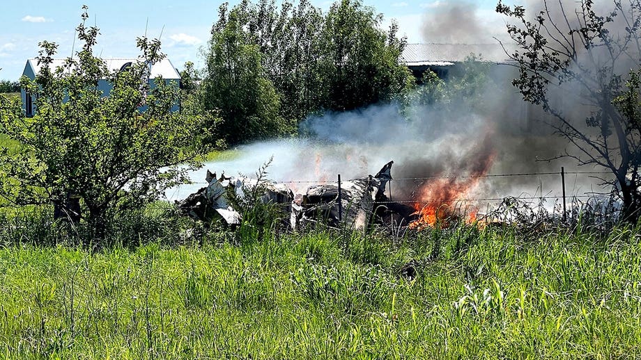 Missouri skydiving company breaks silence after plane crash kills 12
