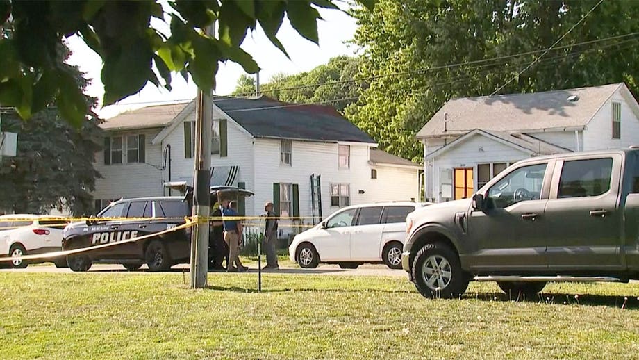 Iowa man suspected of killing 6 family members