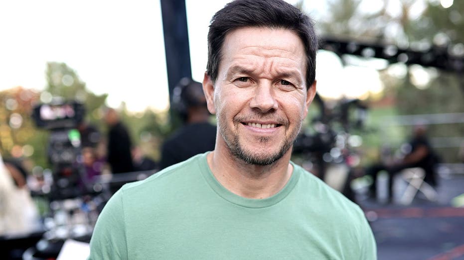Mark Wahlberg completely unrecognizable in new movie 'By Any Means,' trailer goes viral