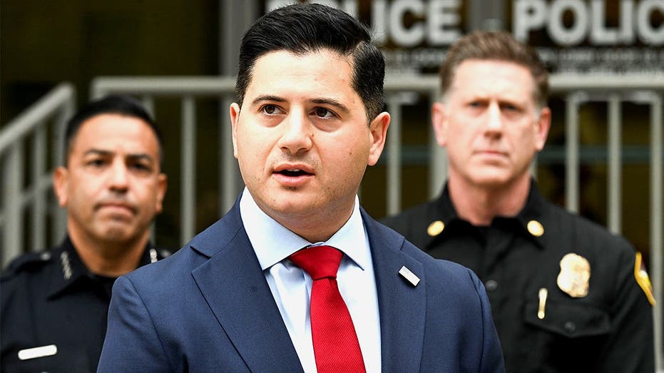 Top federal prosecutor calls California a 'fraudster's paradise,' warns state officials could face charges