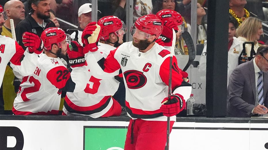 Jordan Staal's two-goal night lifts Hurricanes past Golden Knights, evening Stanley Cup Final series