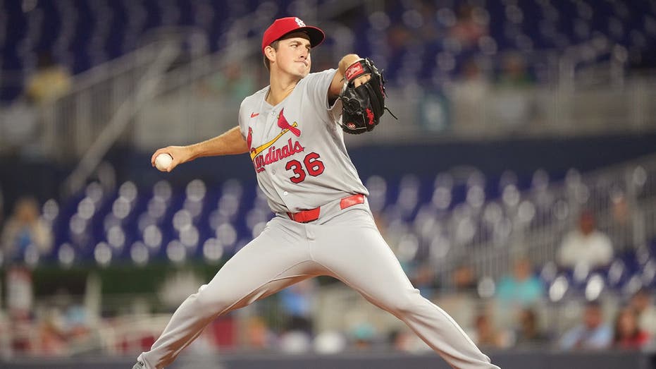 Rangers vs Cardinals prediction: Why St Louis is the moneyline pick despite Jacob deGrom on the mound