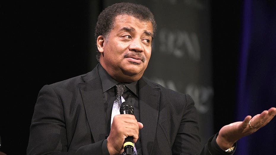 Neil deGrasse Tyson dares government to 'just show the alien,' as disclosure fervor continues to grow