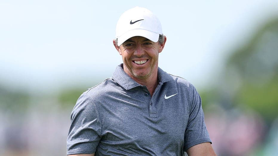 Rory McIlroy gets the best of embarrassing US Open heckler with vicious comeback at Shinnecock Hills