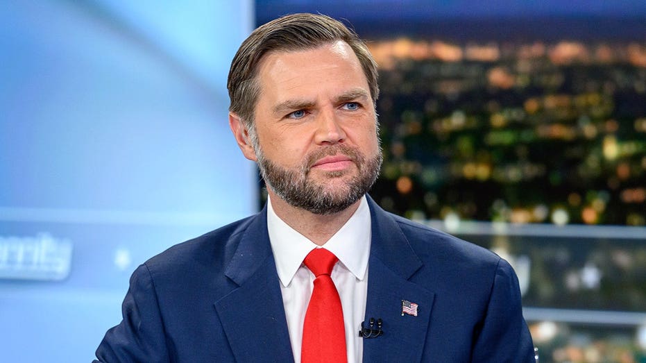 CNN panel swoons over JD Vance's glow-up, admits media blitz is 'impressive' following 'The View' appearance