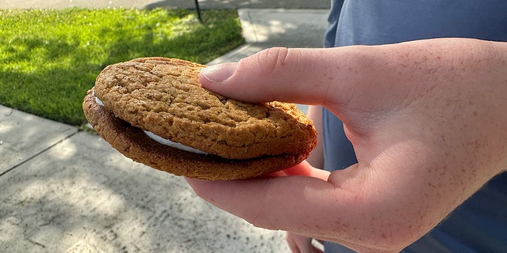 Depression-era Little Debbie snack that built a family-run bakery still has Americans hooked