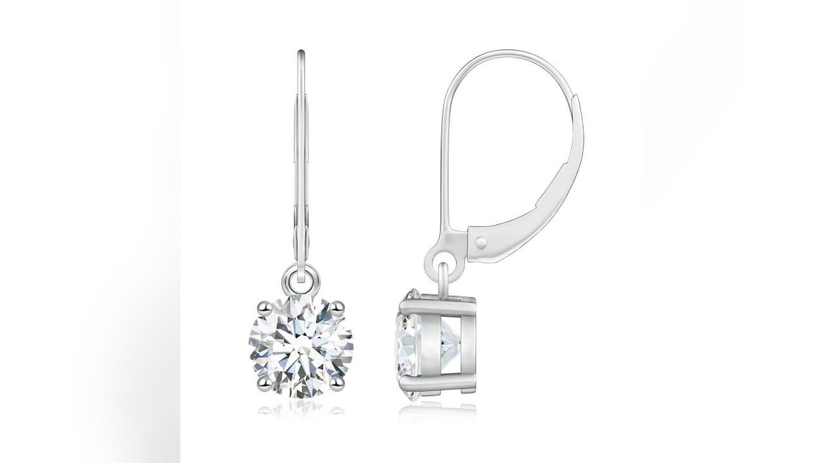These simple earrings look great with anything. 