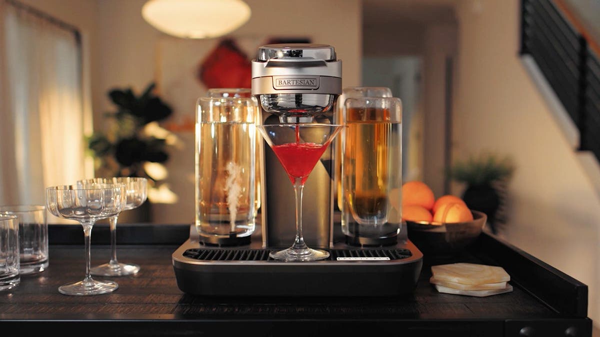 Home cocktail maker says Gen Z isn't giving up alcohol — they're changing how they drink Home cocktail maker says Gen Z isn't giving up alcohol — they're changing how they drink