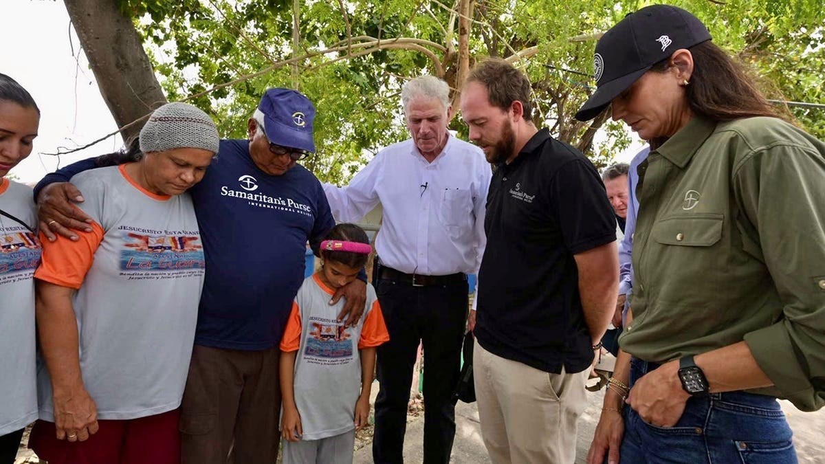 Franklin Graham prays with Venezuela earthquake family