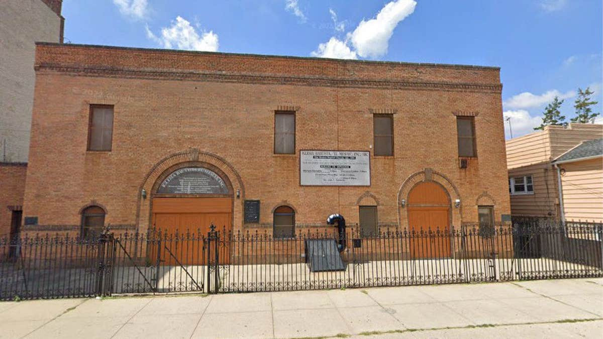 Google Maps image of Iglesia Bautista El Mesias church in Ozone Park, Queens
