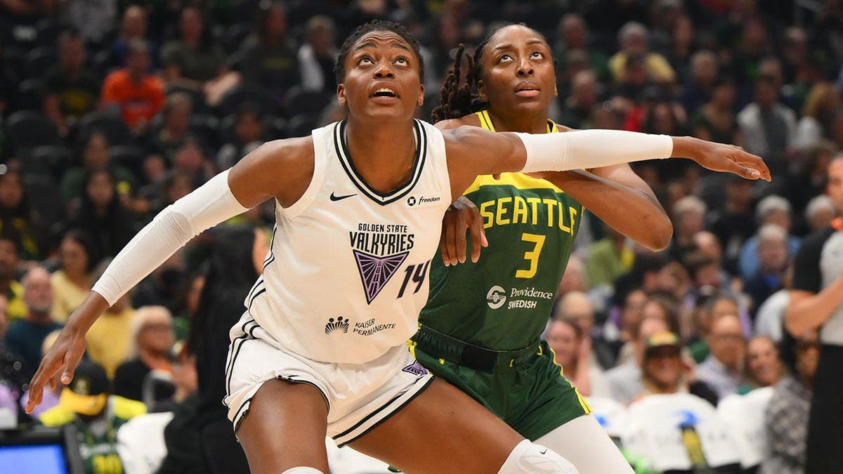 Caitlin Clark's former teammate calls out WNBA for suspending Tempo head coach over 'protected species' remark Caitlin Clark's former teammate calls out WNBA for suspending Tempo head coach over 'protected species' remark