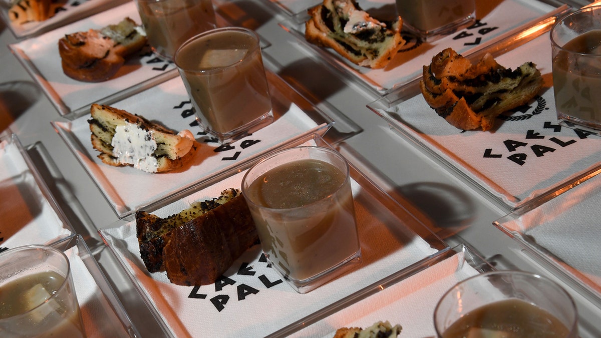 Artichoke and black truffle soup
