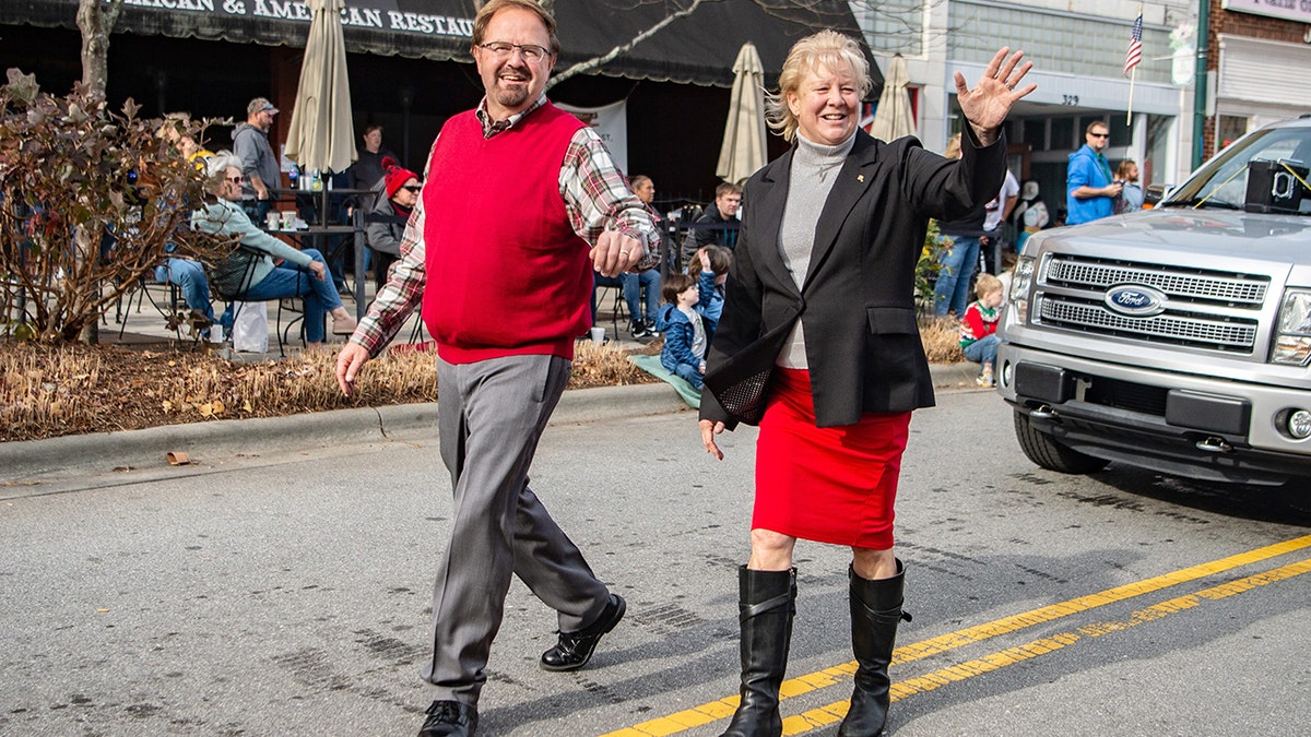 Chuck Edwards and his wife, Teresa, during the 2021 Christmas parade in Hendersonville, North Carolina.