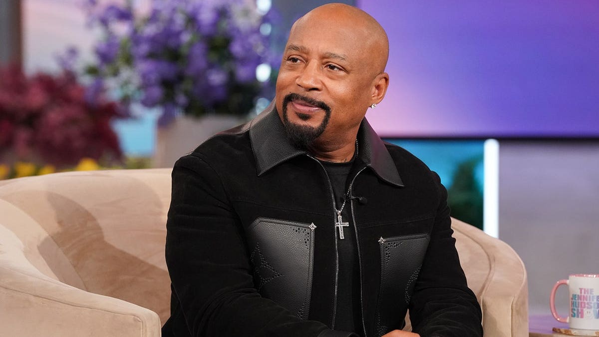 Daymond John as a guest on "The Jennifer Hudson" show