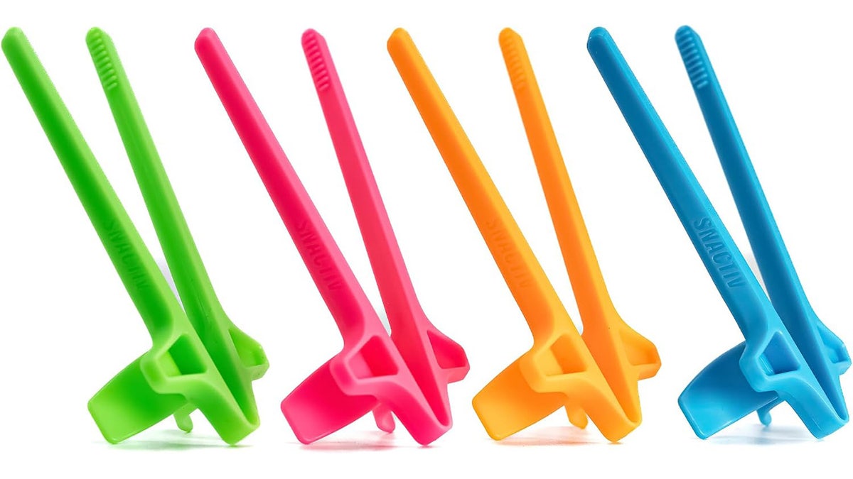 Munch on your favorite snacks without getting grease on your hands.