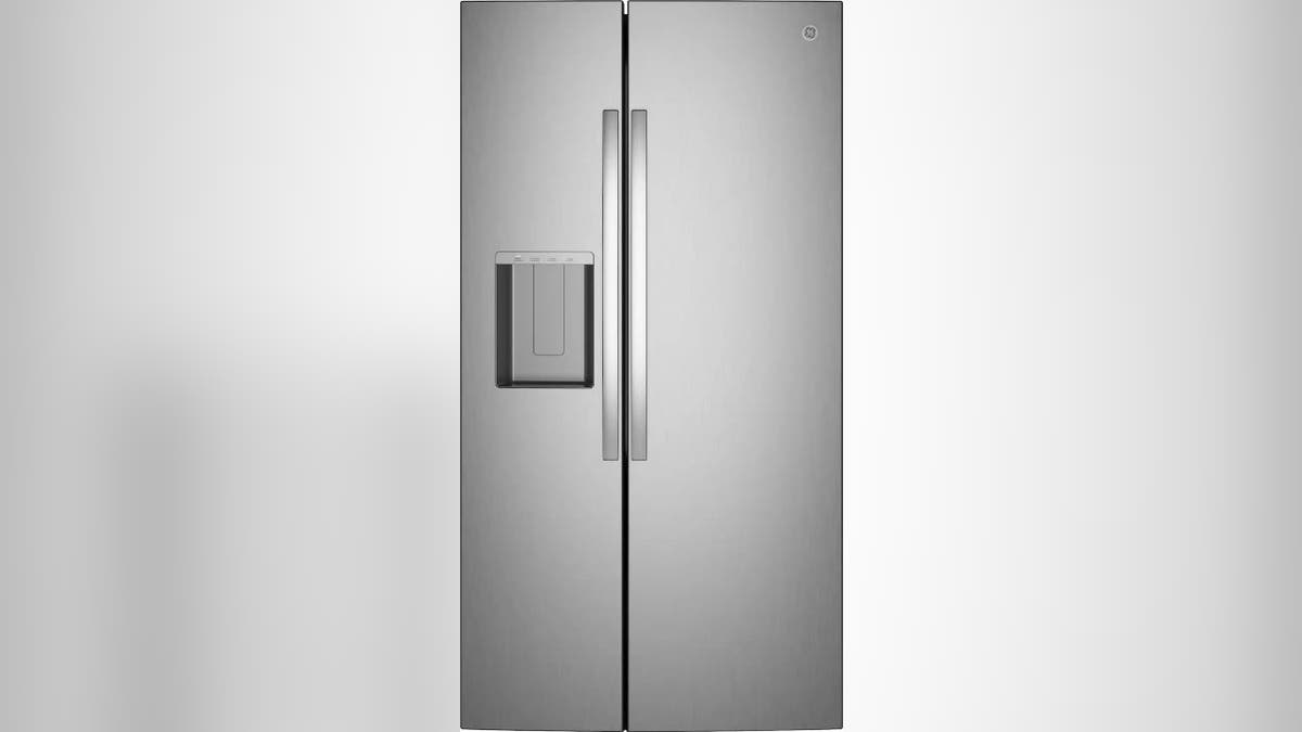Get ice quickly and easily from the in-door ice maker.