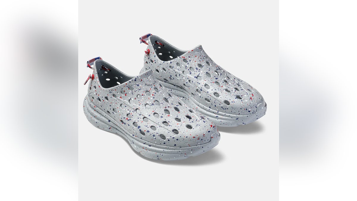 These shoes are built for all-day comfort.