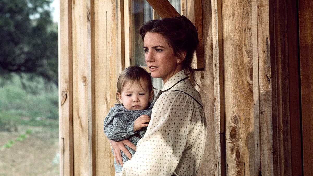 Melissa Gilbert and Lucy Lee Flippin in 