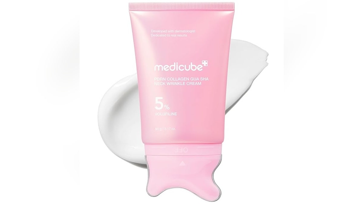 Apply this popular cream without getting your hands sticky.