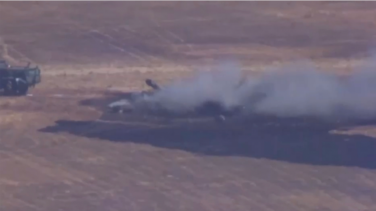 Fighter jet crash sparks small fire at MCAS Miramar.