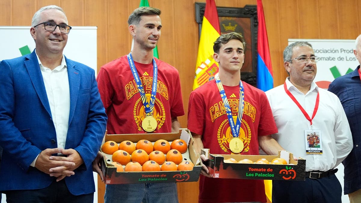 Fabian Ruiz and Gavi (Probably)