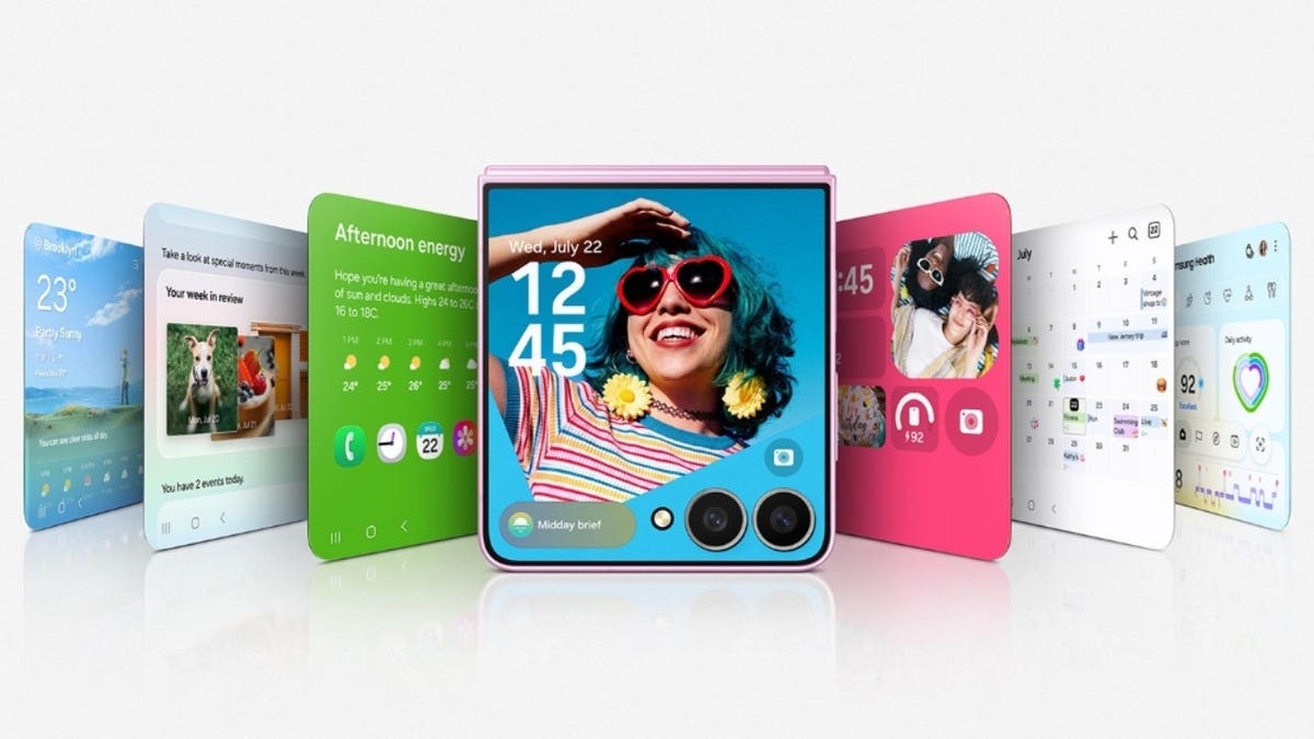 Samsung Fold8 phones