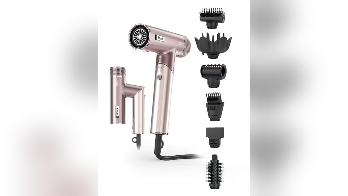 The Shark SpeedStyle Pro Flex cuts down drying time.