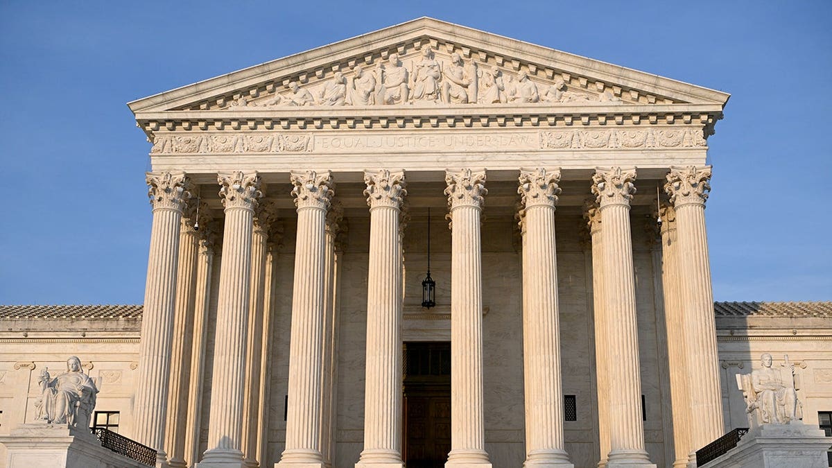 US Supreme Court building