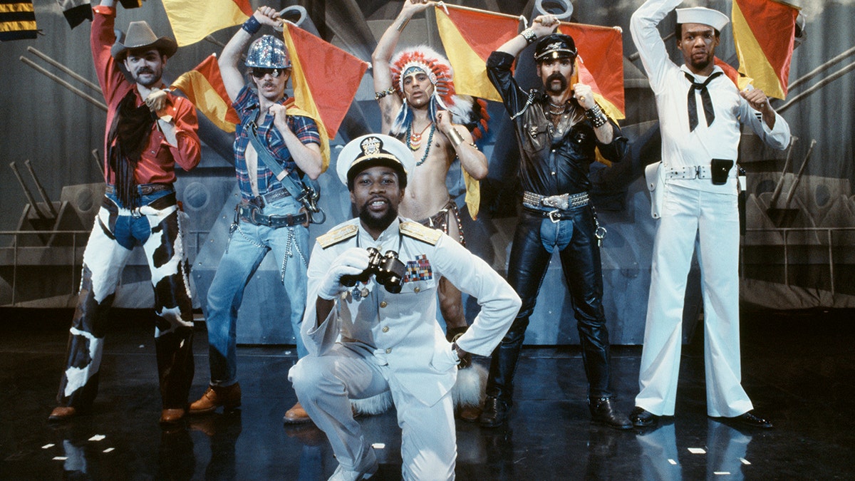 El grupo Village People: Victor Willis, Randy Jones, David , Felipe Rose y Glen .