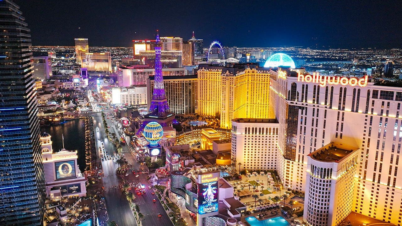 foxnews.com - Teresa Mull - Bargain buffet refuses to die while luxury dining takes over Vegas