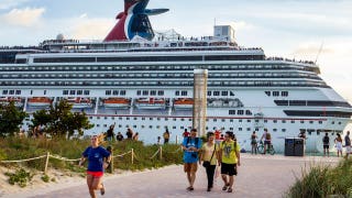 Cruise passenger horrifies diners by scratching bare foot with restaurant fork