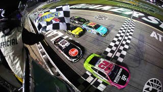 La carrera más emocionante del año NASCAR terminó a las 3 de la madrugada; los aficionados que la veían desde casa se quedaron colgados y Bubba Wallace estaba cabreado