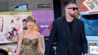 JD VanceLa madre de [nombre], Beverly Vance , reacciona a la polémica del vicepresidente sobre las «mujeres sin hijos a las que les encantan los gatos» con Taylor Swift