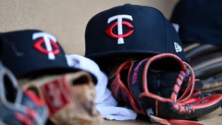 De alguna manera, Minnesota tienen a cuatro jugadores que tienen previsto casarse exactamente el mismo día de la temporada baja