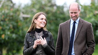 Prince William dumped Kate Middleton with one phone call and then came ‘crawling back,’ royal author claims - Fox News