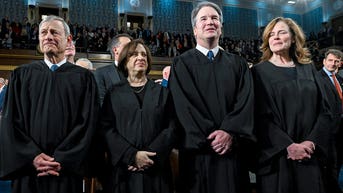 Man accused of using fake Chief Justice Roberts signature to get own criminal case dismissed - Fox News