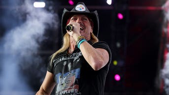 Bret Michaels lands in hospital after playing through excruciating pain - Fox News