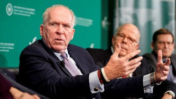 El exdirector de la CIA pide una orden judicial mientras las investigaciones federales se centran en él - Fox News