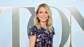 Kelly Ripa sidelined after agonizing dental surgery that leaves her speechless - Fox News