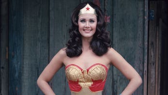 'Wonder Woman' star Lynda Carter stuns fans with age-defying Instagram photos of her in a bathtub