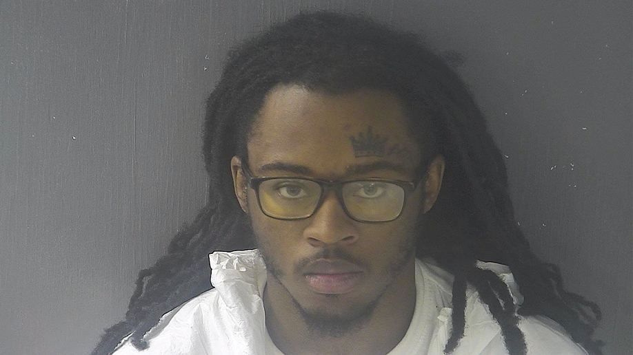 jaden-lamont-phillips-virginia-murder-suspect.jpg