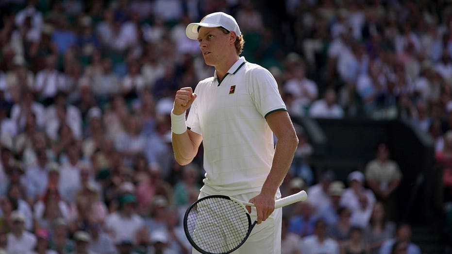 Wimbledon final betting tips favor Jannik Sinner to sweep Alexander Zverev as top players meet on grass