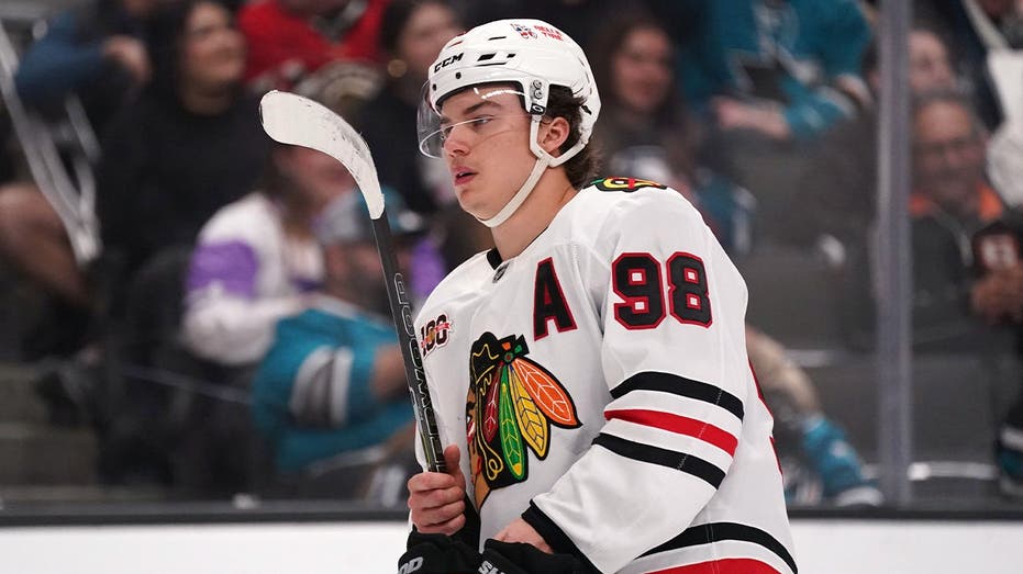 Chicago Blackhawks dealt devastating blow as Connor Bedard expected to miss start of season