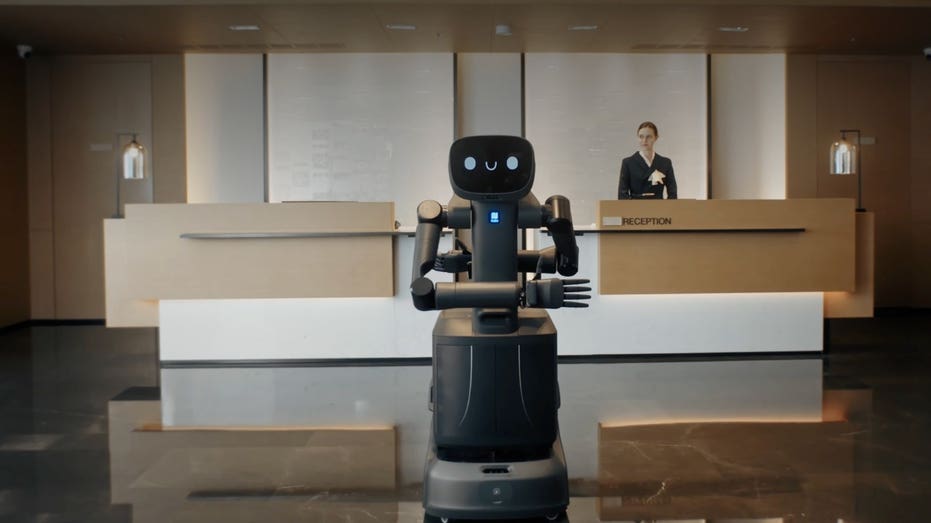 China’s robot-run hotel opens to public in 2027