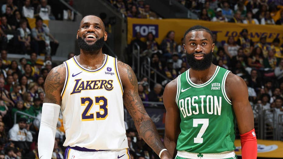 Philadelphia athletes, including new teammates, react to LeBron James joining 76ers: 'Welcome to the city'